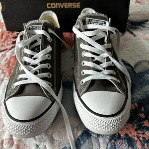 Converse Low-Top Sneakers